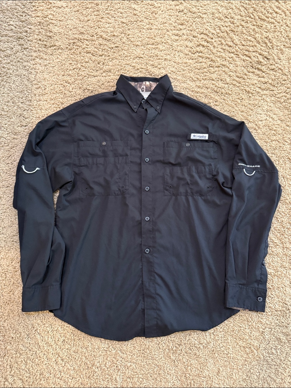 Columbia Men's Long Sleeve Black Performance Button-Down Shirt